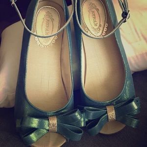 Joyfolie Gemi in Emerald Size 4 Youth or Women’s 6